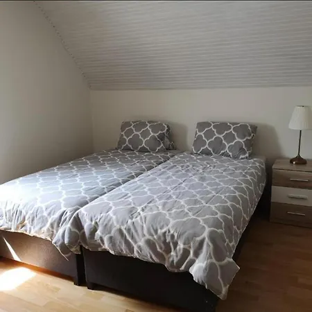 Guest house Quiet In Near Airport With Free Parking *