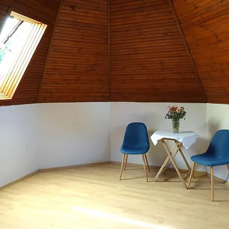 Guest house Quiet In Near Airport With Free Parking Budapest